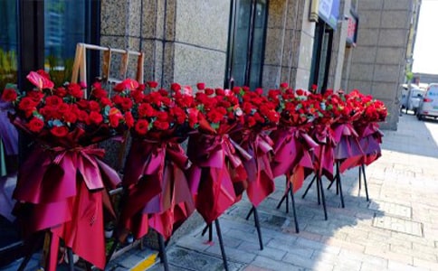 ���濪ҵ�´�(8ƪ)