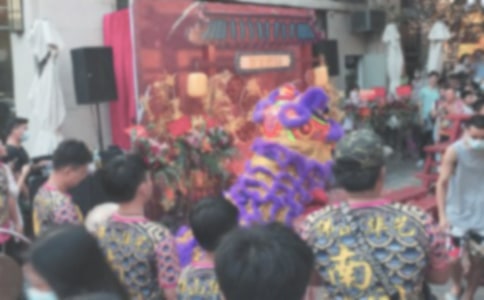 �̳���ҵ�����쵼������ͨ��