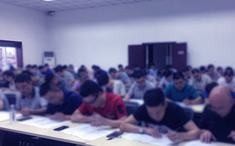 ���Ա����ѡ60����