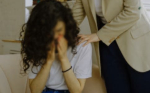 七年级下册第六单元同步作文:马,我为你哭泣!