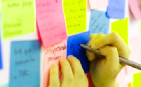 ����С��ף������50��