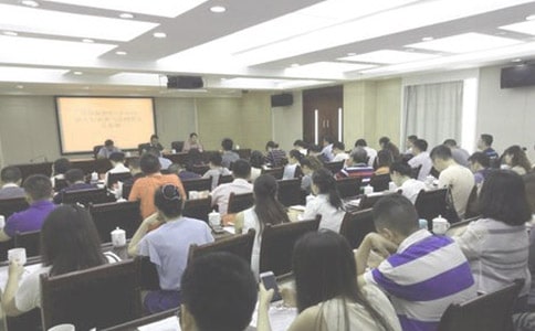 ���ξֵĹ����ܽ�