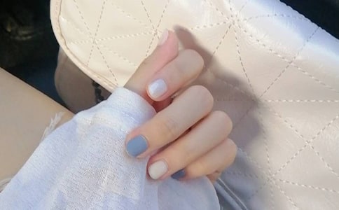 美甲的朋友圈说说3篇