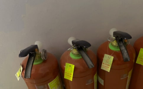 ��ȫ��������������򱨣���ѡ15ƪ��