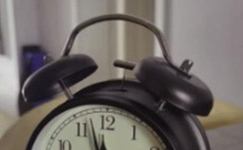 【热门】闹钟作文300字8篇