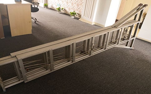 ���������Ϸ���ʿν̰�����ѧ��˼�����������ӡ�