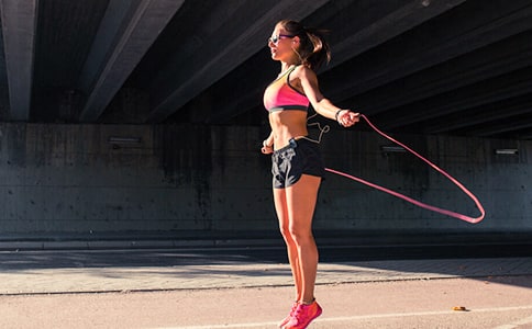 �����˶�Ա���͸�