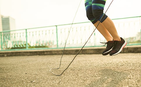 �������˶�Ա�ļ������͸�