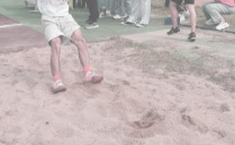 ��Զ���ͼ��͸�