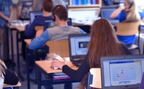 ͬ������Сѧ����350��