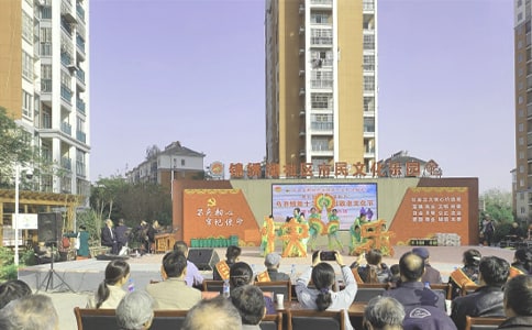 ����Ʒ�������ݳ����ִ�4ƪ