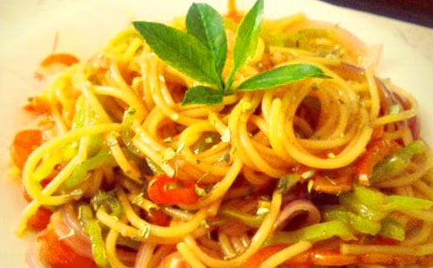 第一次做牛排意面作文(精选20篇)