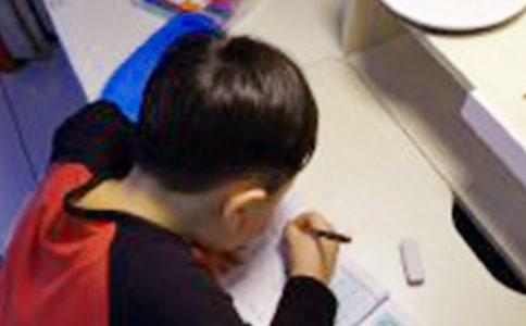 我和小侄子优秀作文300字