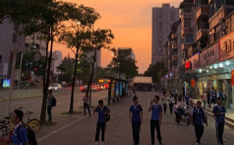 优秀中学生期末评语