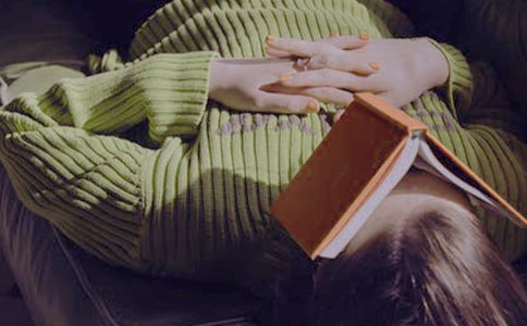 �������ε�����800��