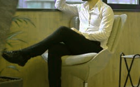 坐姿礼仪也有讲究介绍